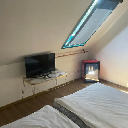 Bed & Breakfast Turul Panzio&pizzeria 3*