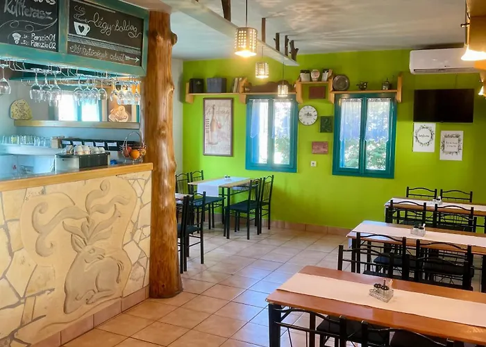 Bed & Breakfast Turul Panzio&pizzeria